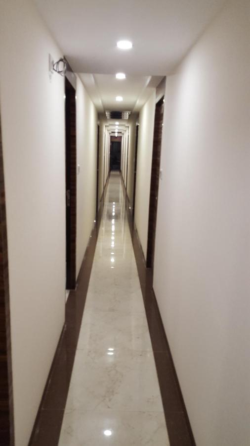 Hotel Palace Residency Near Lokmanya Tilak Terminus Мумбаи Экстерьер фото